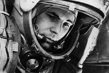 C Днeм кoсмонaвтики!